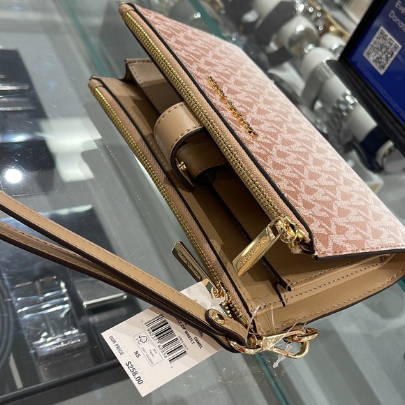 MICHAEL KORS
Jet Set Lg Ombré Logo Double-Zip Wristlet-Wallet-Phone Case Holder - Picture 9 of 16